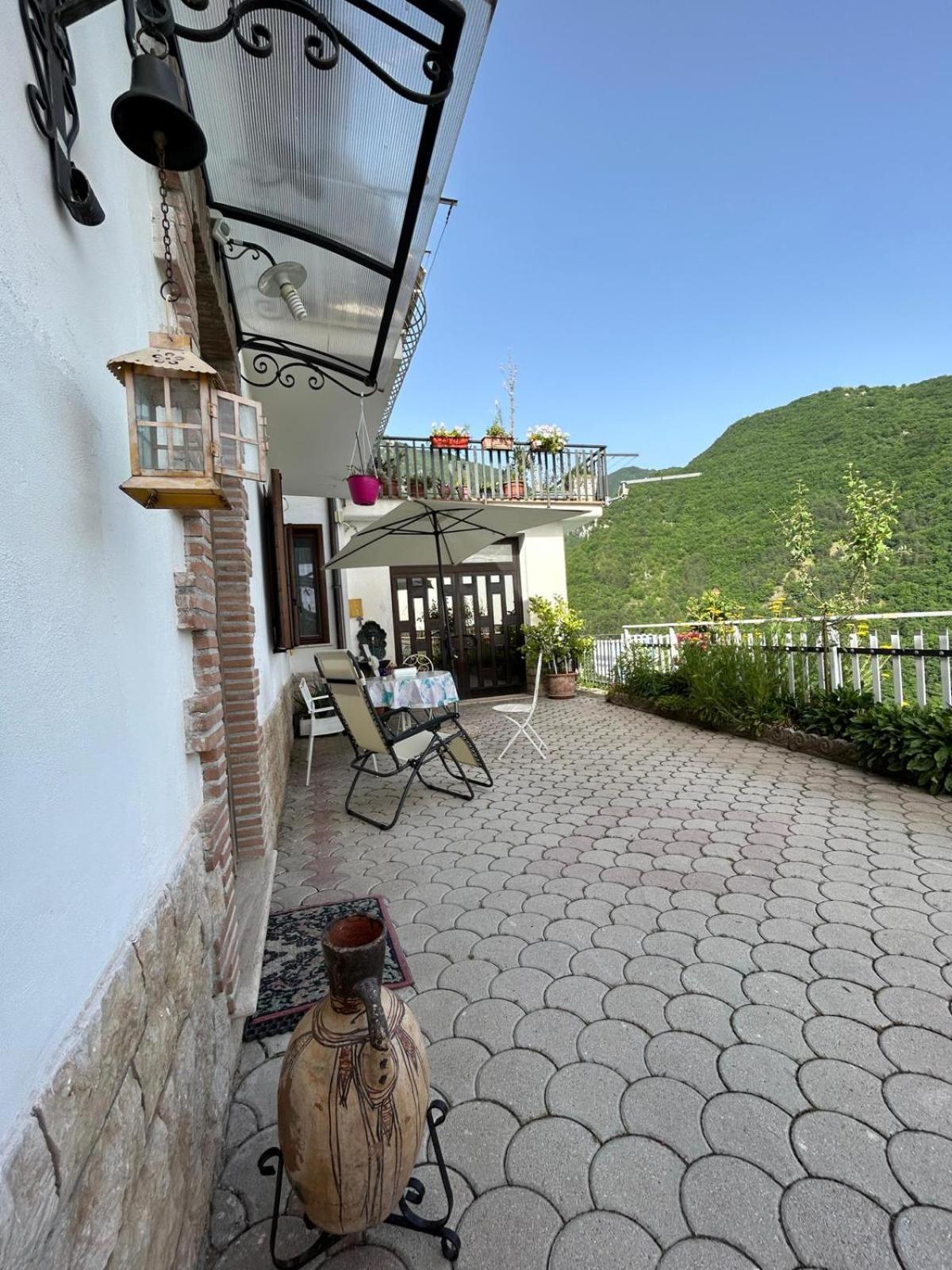 Casa San Giacomo Poggio Bustone Exterior foto